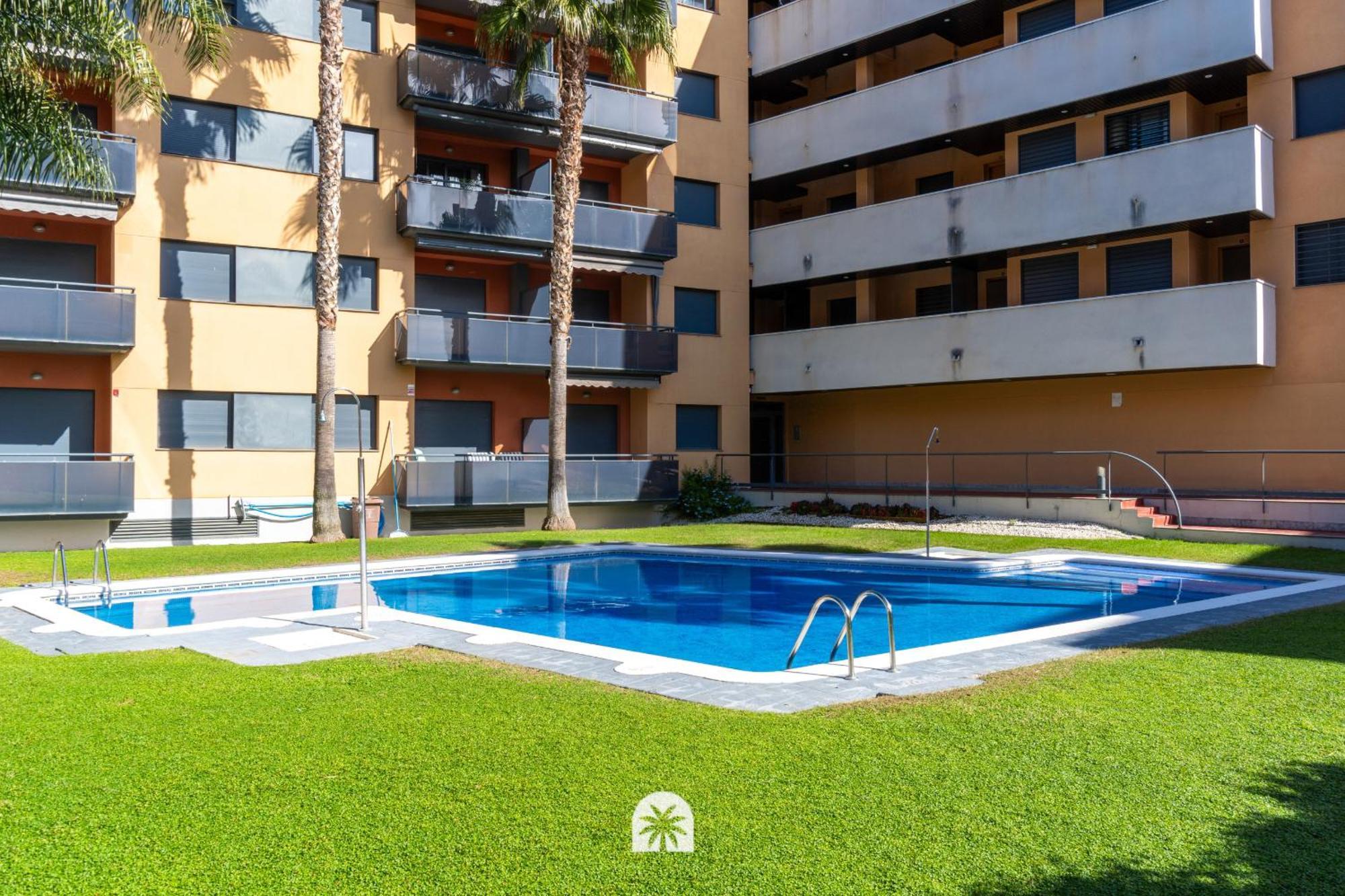 Mediterranean Way - Amadeus Confort Y Lujo Familiar La Pineda Exterior photo