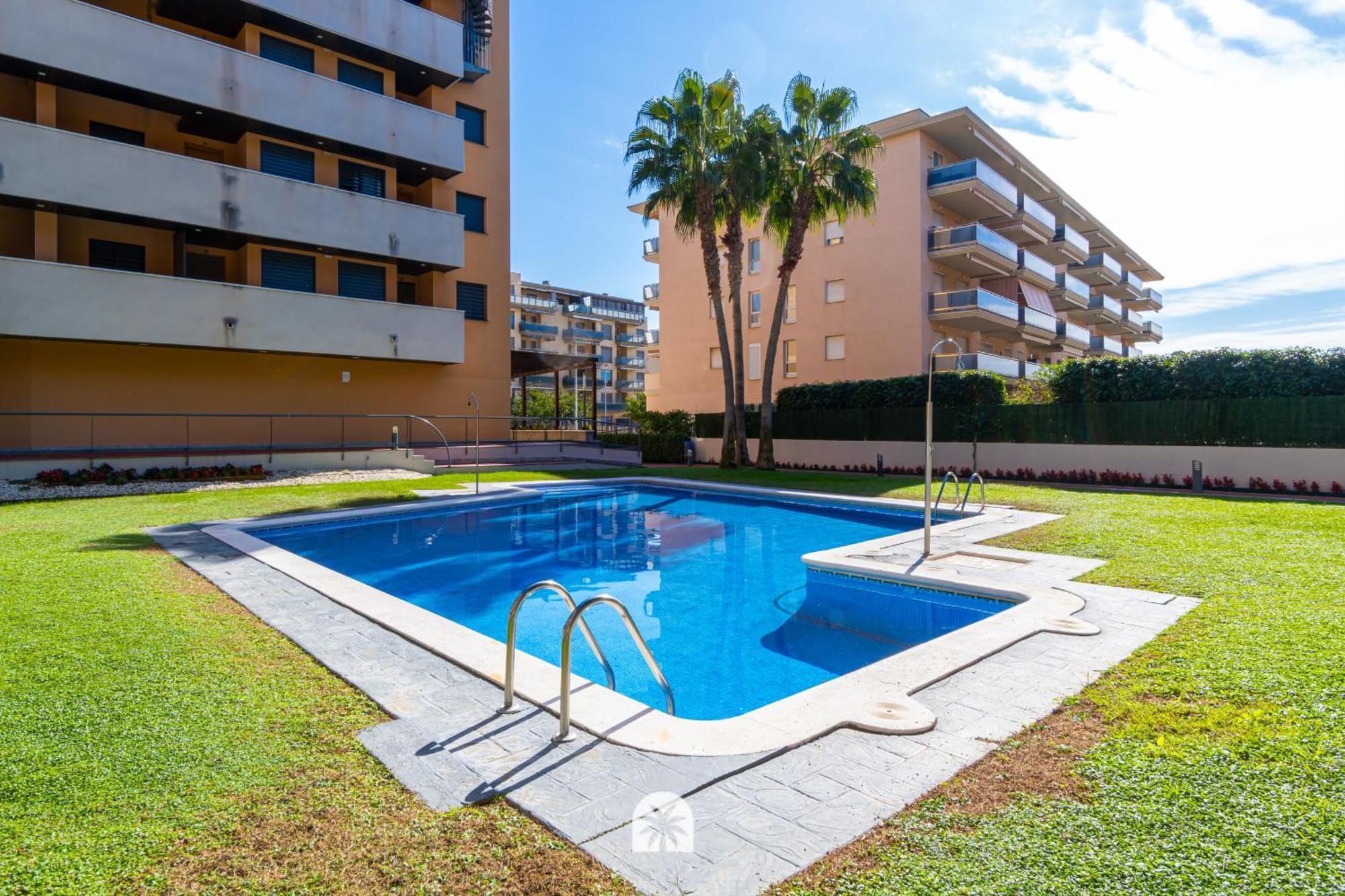 Mediterranean Way - Amadeus Confort Y Lujo Familiar La Pineda Exterior photo
